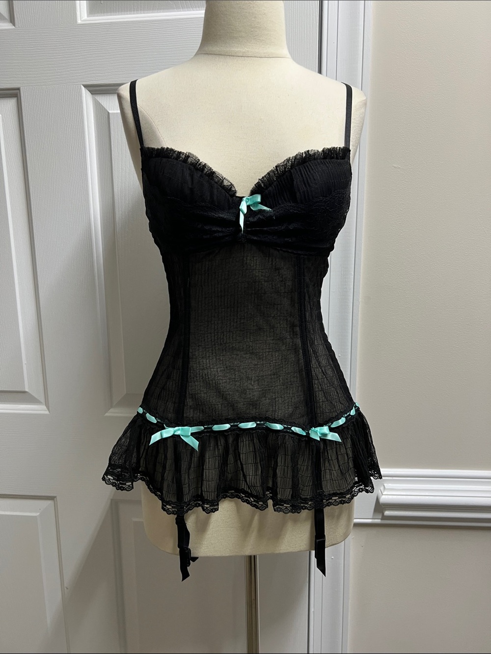 Victoria's Secret Black Lace Chemise bustier lingerie Aqua Ribbon Details 34B